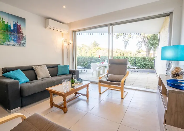 Les Louvans-10 By Interhome * 圣艾格夫