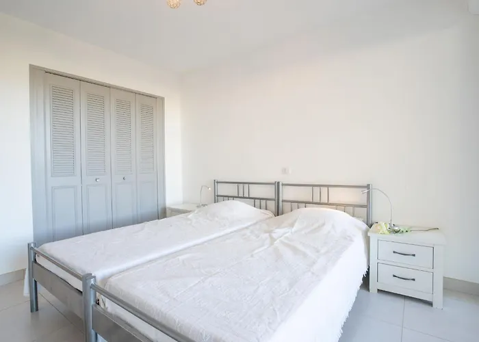 Les Louvans-10 By Interhome *