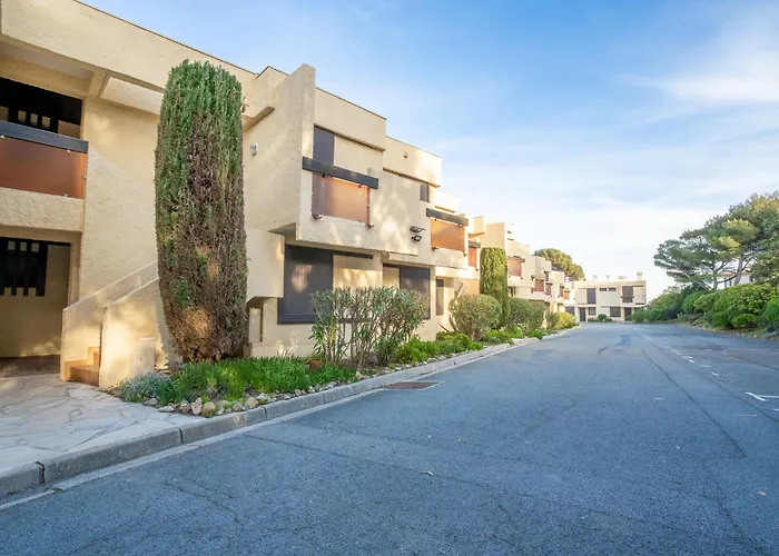 Les Louvans-10 By Interhome *